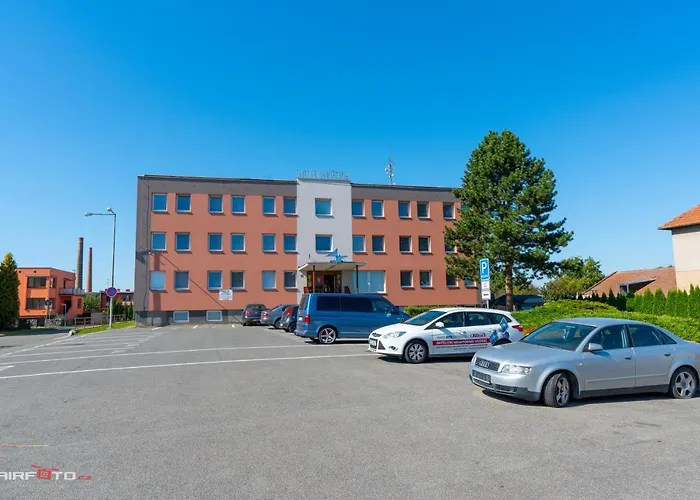 Hvezda Hotel 2*